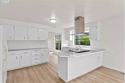 7206 N Amherst St, Portland, OR 97203 - Photo 18