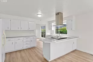 7206 N Amherst St, Portland, OR 97203 - Photo 18