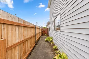 7206 N Amherst St, Portland, OR 97203 - Photo 42