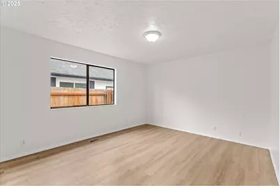 7206 N Amherst St, Portland, OR 97203 - Photo 28