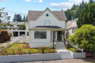 322 W C St, Rainier, OR 97048 - Photo 2