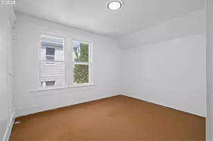 322 W C St, Rainier, OR 97048 - Photo 24