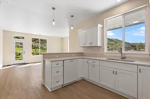 1504 Chestnut St, Baker City, OR 97814 - Photo 6