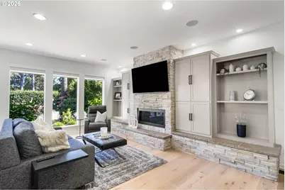 673 Shoreline Way, Eugene, OR 97401 - Photo 12