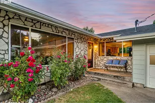 372 Insel Rd, Woodland, WA 98674 - Photo 2