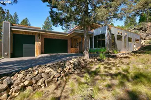 19476 SW Century Dr, Bend, OR 97702 - Photo 2