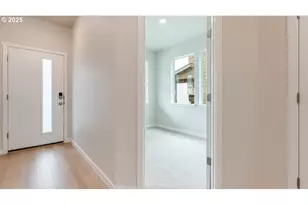 6511 SE Nasha St, Hillsboro, OR 97123 - Photo 2