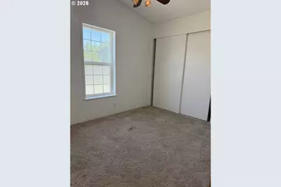 210 NE Fourth St, Irrigon, OR 97844 - Photo 6