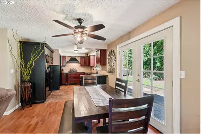 15404 NE 41st St, Vancouver, WA 98682 - Photo 8