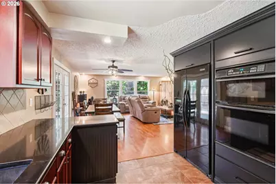 15404 NE 41st St, Vancouver, WA 98682 - Photo 10