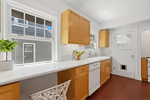 7349 SE 30th Ave, Portland, OR 97202 - Photo 16
