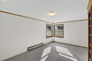 18525 NW St Helens Rd, Portland, OR 97231 - Photo 32