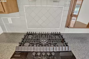 18525 NW St Helens Rd, Portland, OR 97231 - Photo 14