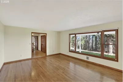 18525 NW Saint Helens Rd, Portland, OR 97231 - Photo 6