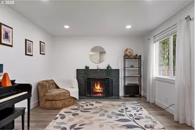 8019 SE Boise St, Portland, OR 97206 - Photo 10