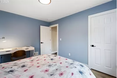8019 SE Boise St, Portland, OR 97206 - Photo 24