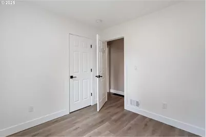 8019 SE Boise St, Portland, OR 97206 - Photo 26