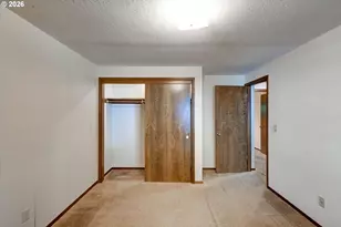 4605 NW Owyhee Ct, Portland, OR 97229 - Photo 38