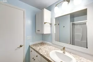 4605 NW Owyhee Ct, Portland, OR 97229 - Photo 24