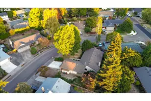 4605 NW Owyhee Ct, Portland, OR 97229 - Photo 6