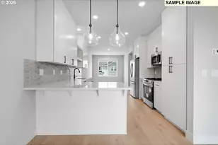 18650 SW Precipice Ln, Beaverton, OR 97007 - Photo 8