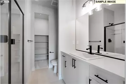 18650 SW Precipice Ln, Beaverton, OR 97007 - Photo 16