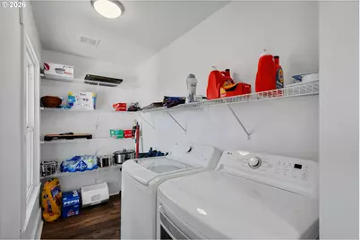 207 Cypress Ave, Garibaldi, OR 97118 - Photo 12