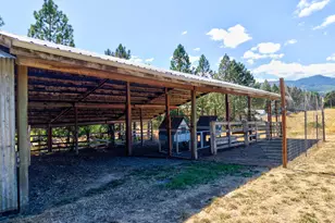 5233 Melqua Rd, Roseburg, OR 97471 - Photo 40