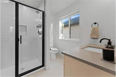 601 SE Spokane St, Portland, OR 97202 - Photo 34