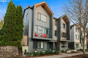 601 SE Spokane St, Portland, OR 97202 - Photo 2