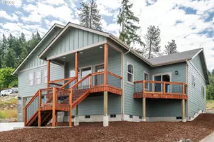 763 Boulder Loop, Creswell, OR 97426 - Photo 1