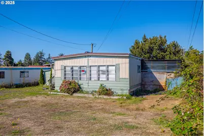 91319 Grinnell Ln, Coos Bay, OR 97420 - Photo 2