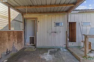 91319 Grinnell Ln, Coos Bay, OR 97420 - Photo 22