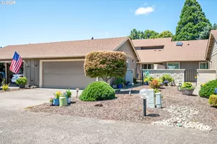 575 Peardale Ln, Longview, WA 98632 - Photo 2