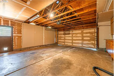 6323 B St, Springfield, OR 97478 - Photo 20