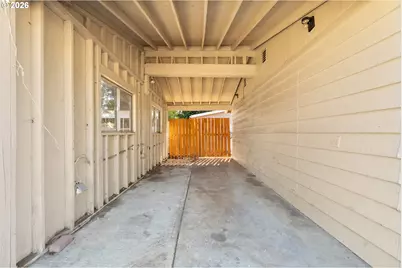 9768 SE 66th Ave, Milwaukie, OR 97222 - Photo 42
