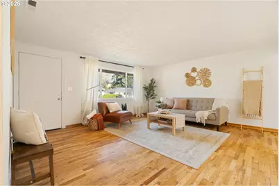 9768 SE 66th Ave, Milwaukie, OR 97222 - Photo 4