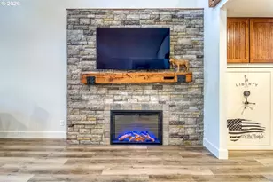 52624 Sunrise Blvd, La Pine, OR 97739 - Photo 8