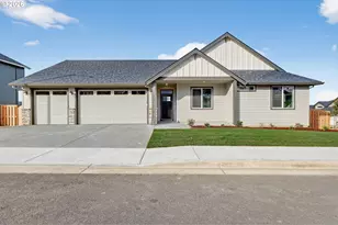 2842 NE Justus Ave, Estacada, OR 97023 - Photo 1