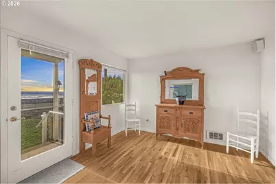 436 Ocean View Dr, Yachats, OR 97498 - Photo 12