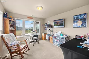 520 Tukwila Dr, Woodburn, OR 97071 - Photo 24