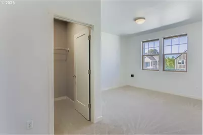 16449 NW Chadwick Way #305, Portland, OR 97229 - Photo 6