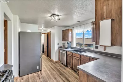 404 N Bridge St, Sheridan, OR 97378 - Photo 12