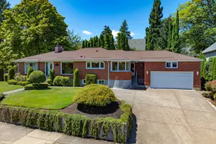 2196 Olive St, Eugene, OR 97405 - Photo 2