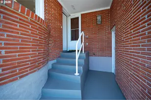 2196 Olive St, Eugene, OR 97405 - Photo 40