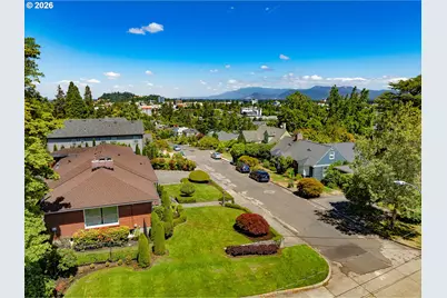 2196 Olive St, Eugene, OR 97405 - Photo 36
