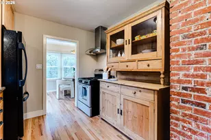 180 W 23rd Ave, Eugene, OR 97405 - Photo 10