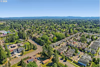 21130 SW Murphy St, Beaverton, OR 97078 - Photo 8