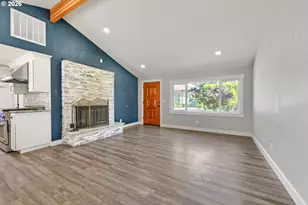 21130 SW Murphy St, Beaverton, OR 97078 - Photo 12