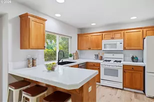 2174 NE 13th Ave, Hillsboro, OR 97124 - Photo 8